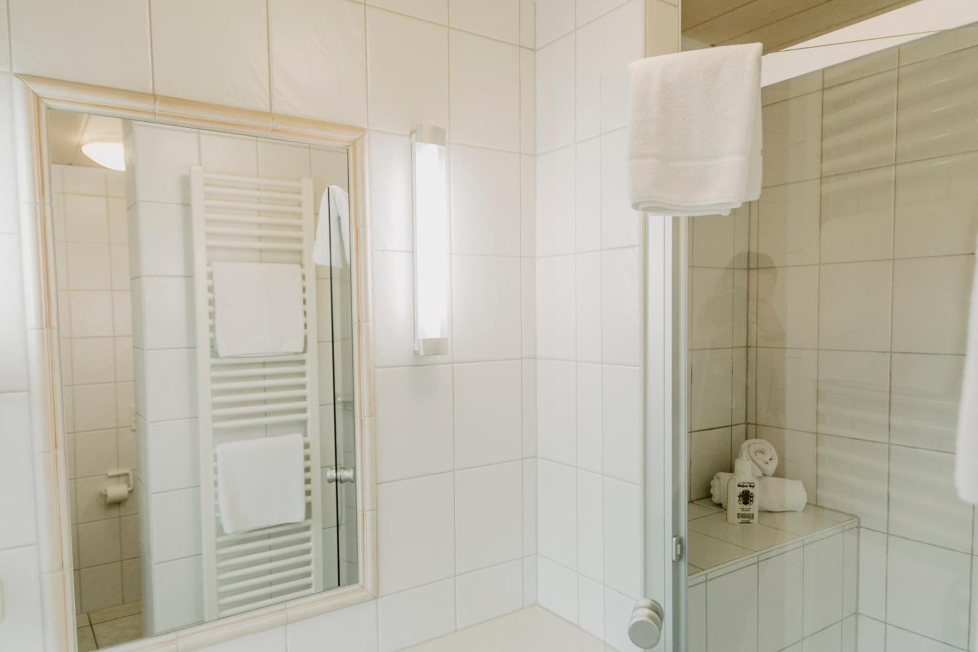 Wessner Hof Landhotel & Restaurant Marquartstein Quarto foto